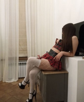 Аня